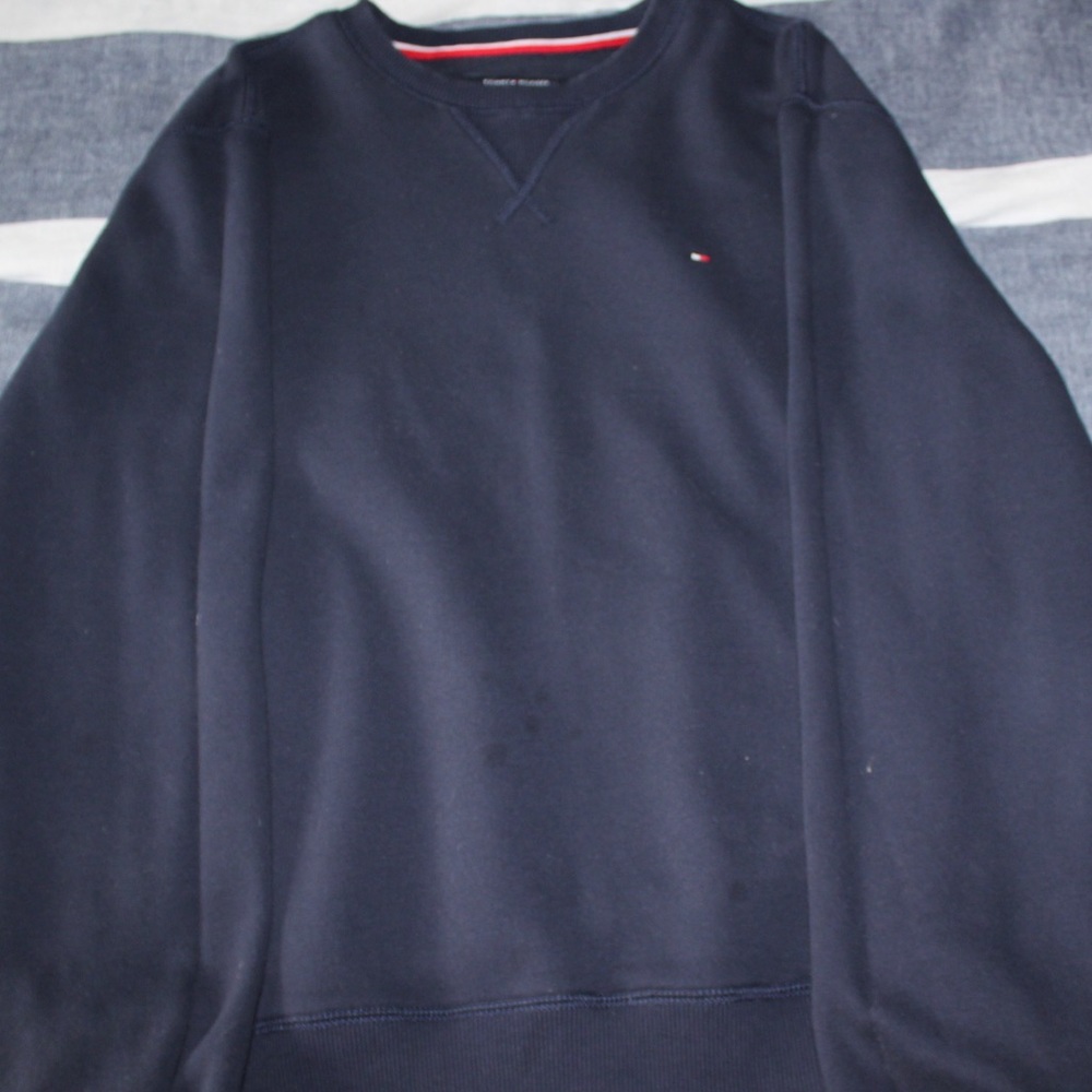 Tommy Hilfiger dark navy sweater